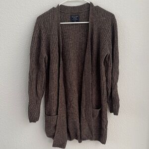 Abercrombie women’s cardigan